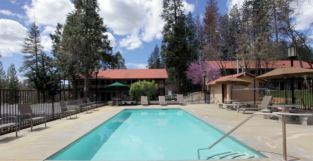 Yosemite Westgate Lodge Groveland Bagian luar foto